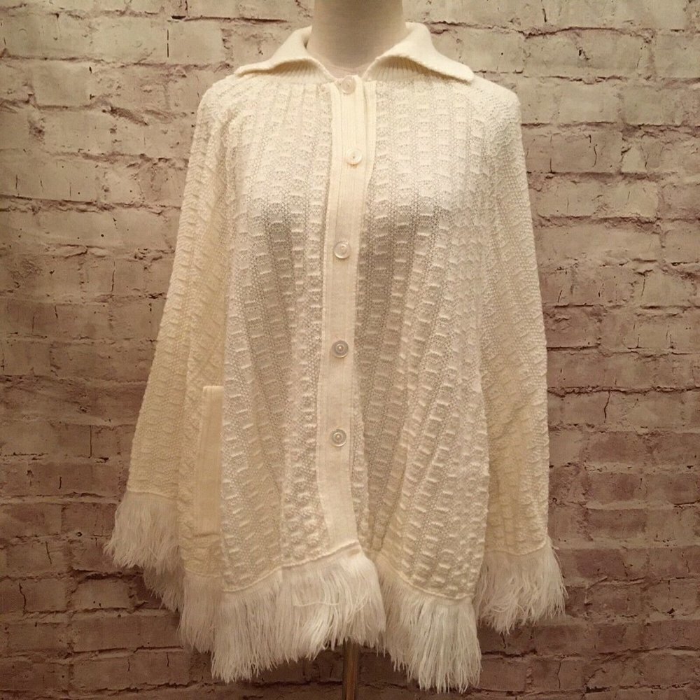Vintage Chris Ann Originals Orlon Acrylic Knitwear Ivory Poncho Cape One Size